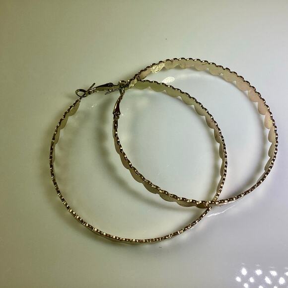 Large Heart Hoops - Picture 5 of 7